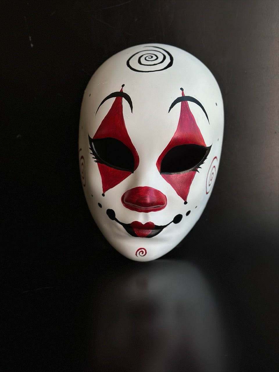 Carnival Doll – Red &amp; White Full Face Mask
