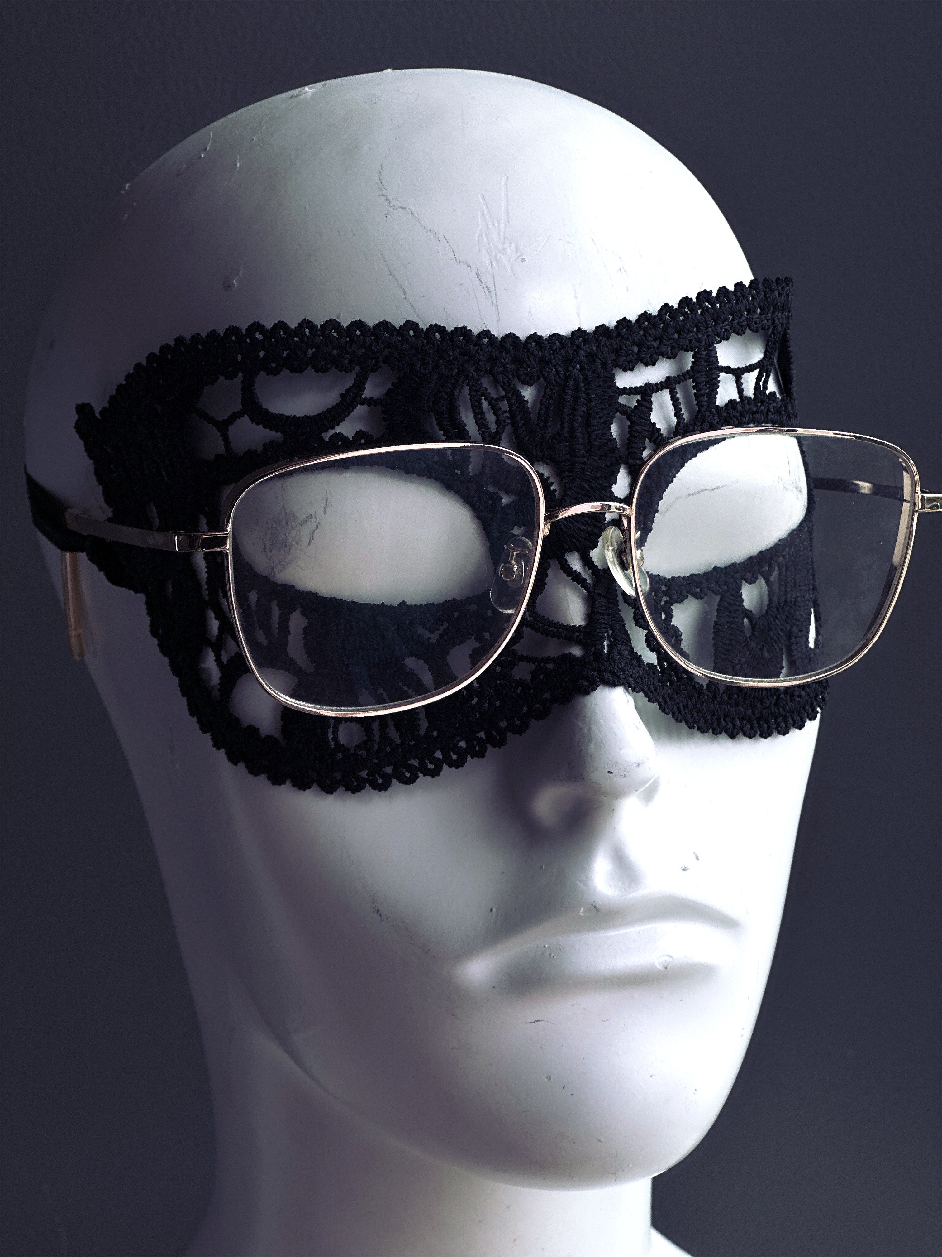 Lace Eyeglass Mask - Black