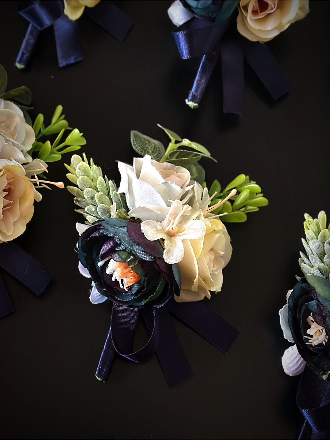 Wedding Boutonniere Set - 6 PCS - Blue Yellow