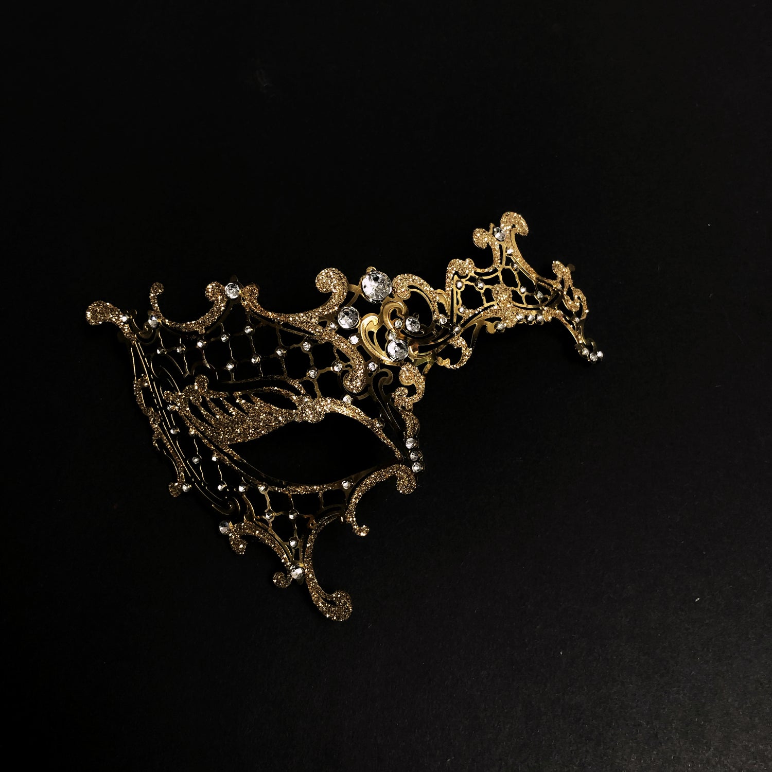 Phantom Metal Mask - Gold Glitters