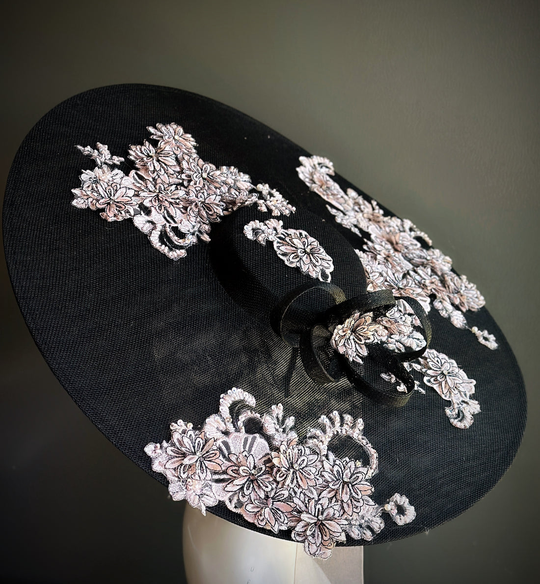 Vintage Noir Lace Fascinator