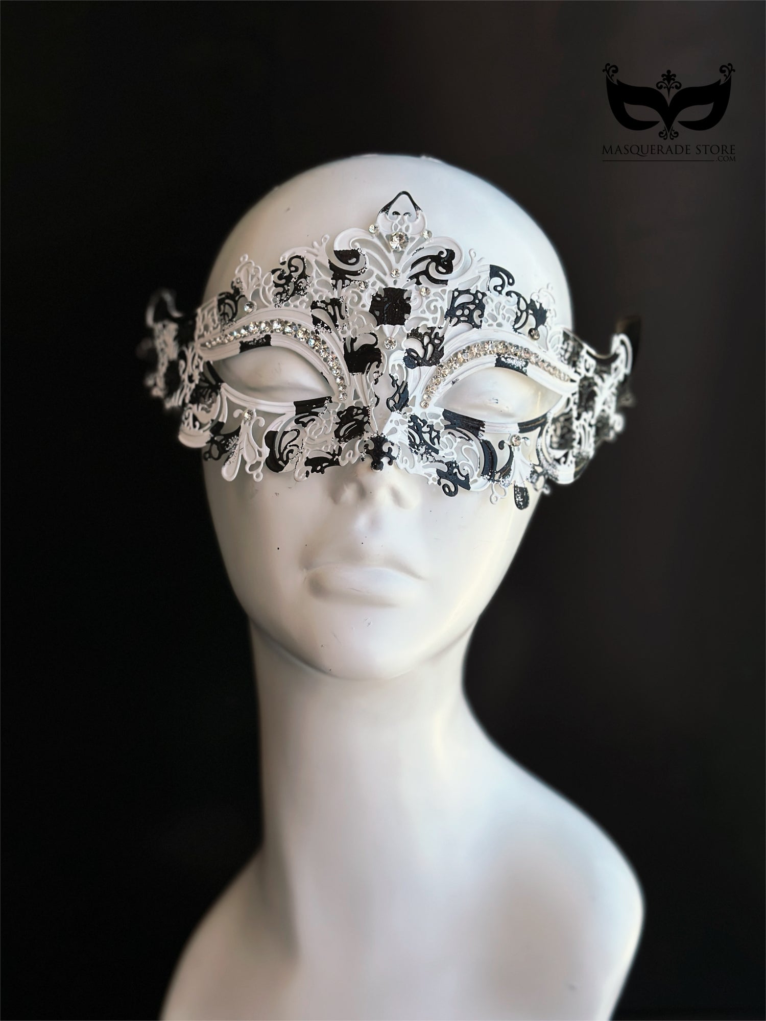 Monochrome Masquerade – Couples Mask Set