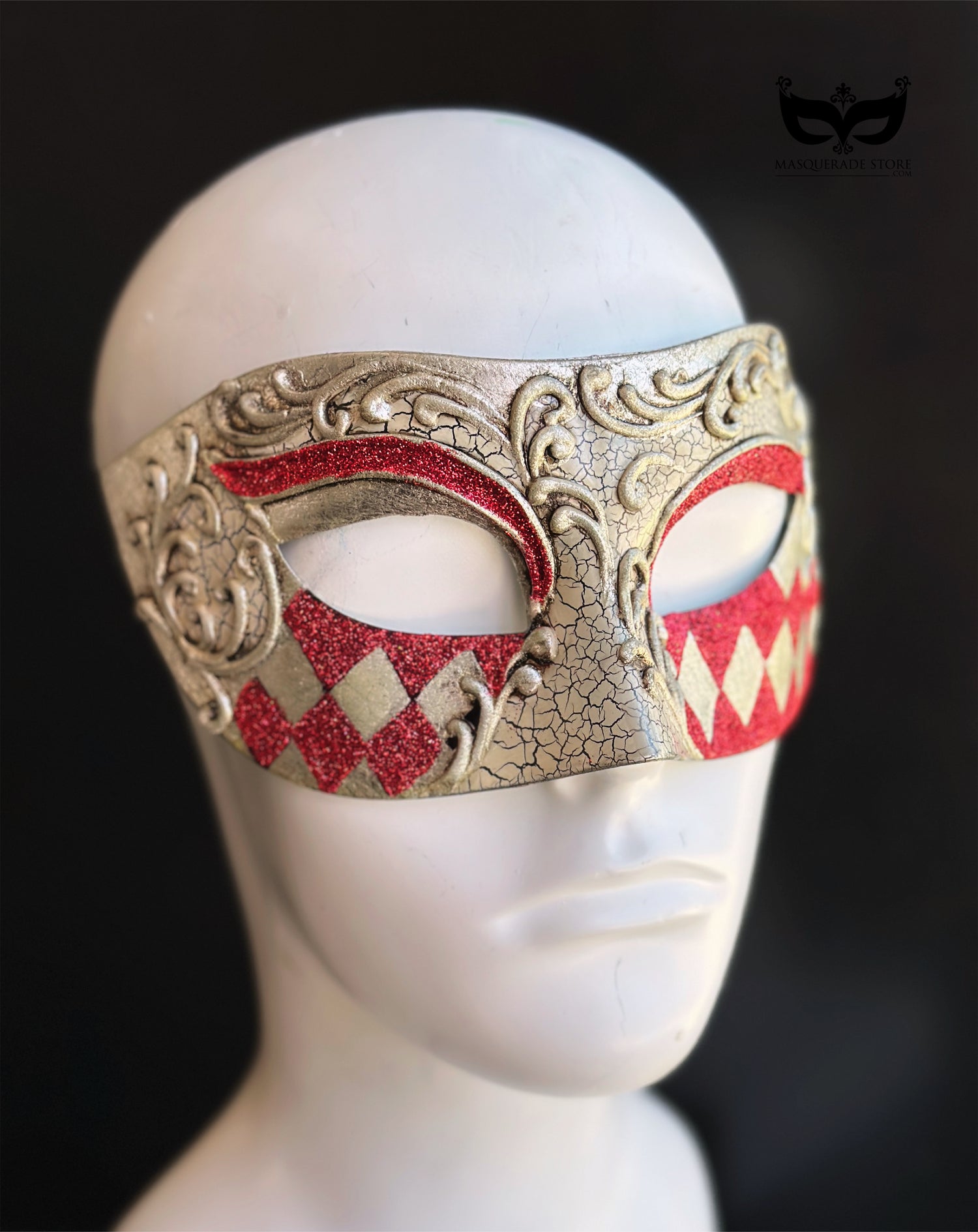 Silver Crimson Argent – Red Glitter Mask