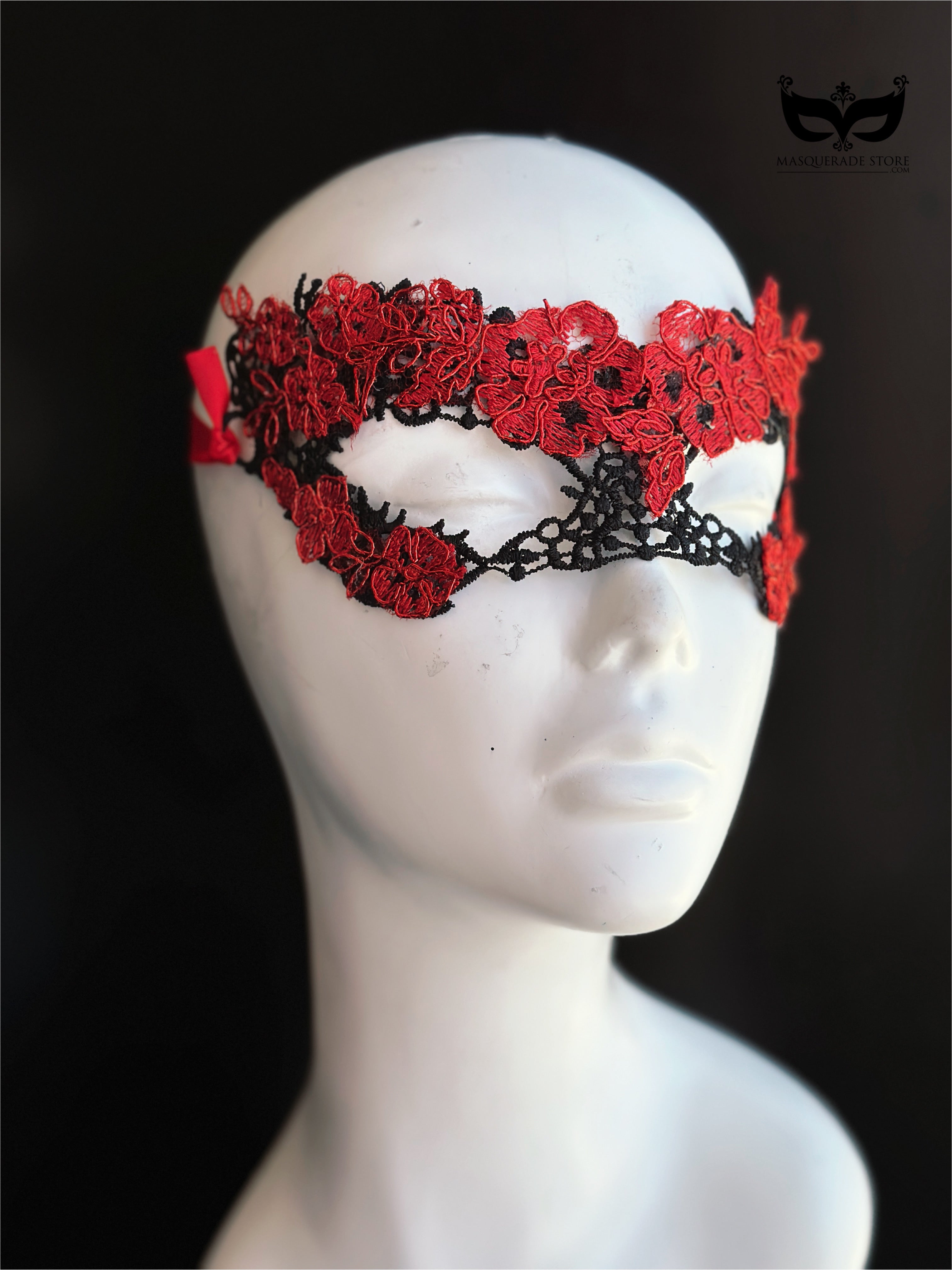 Rosso Fiora – Red &amp; Black Floral Lace Mask