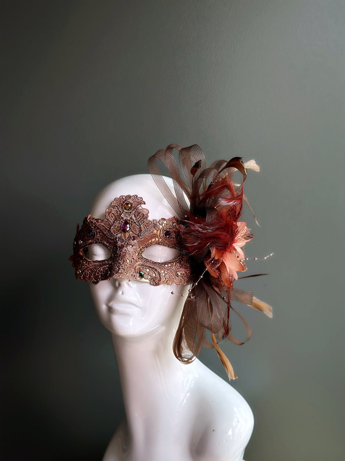 Macrame Feather Mask - Bronze