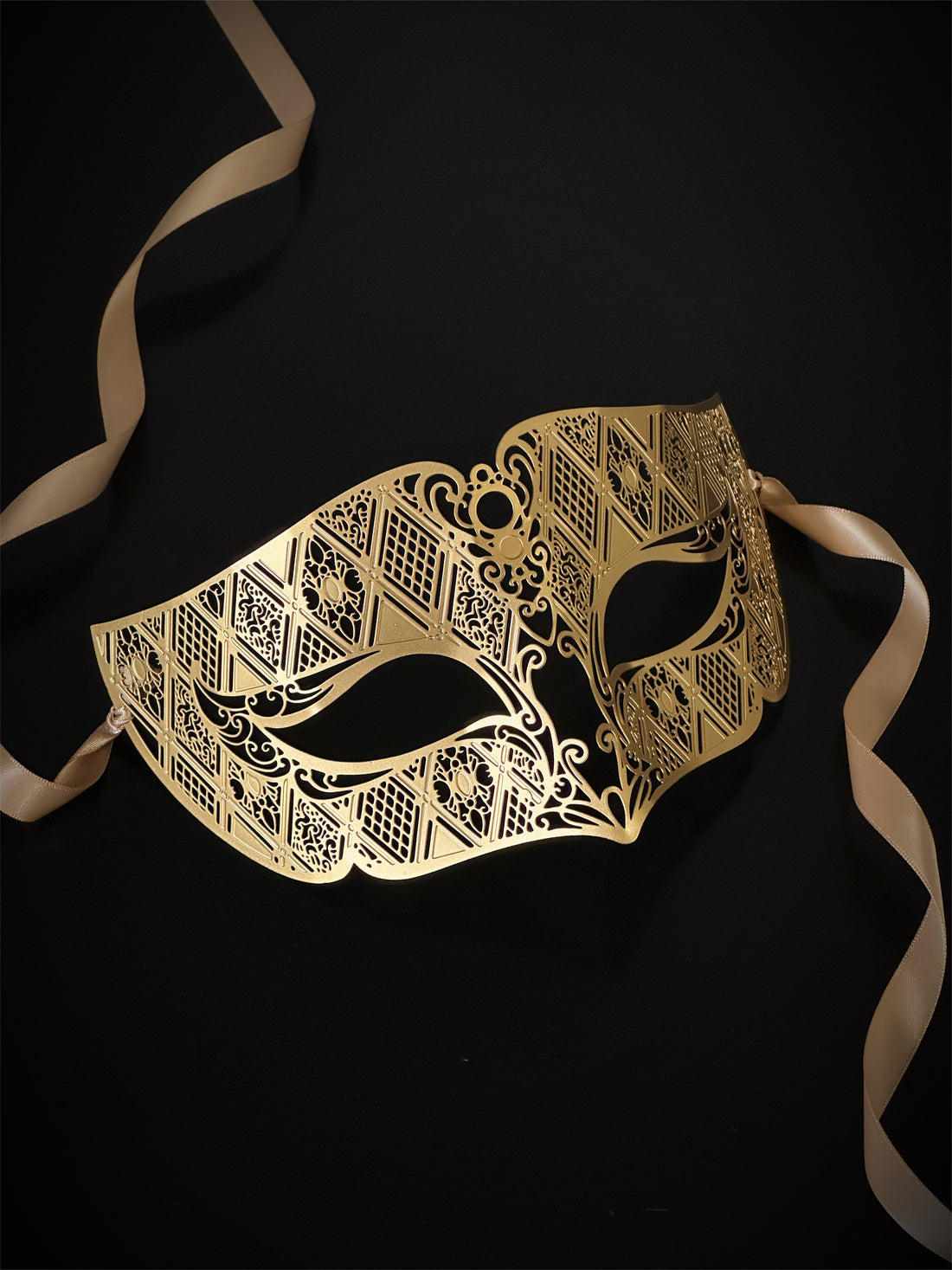 Metal Mask - Gold