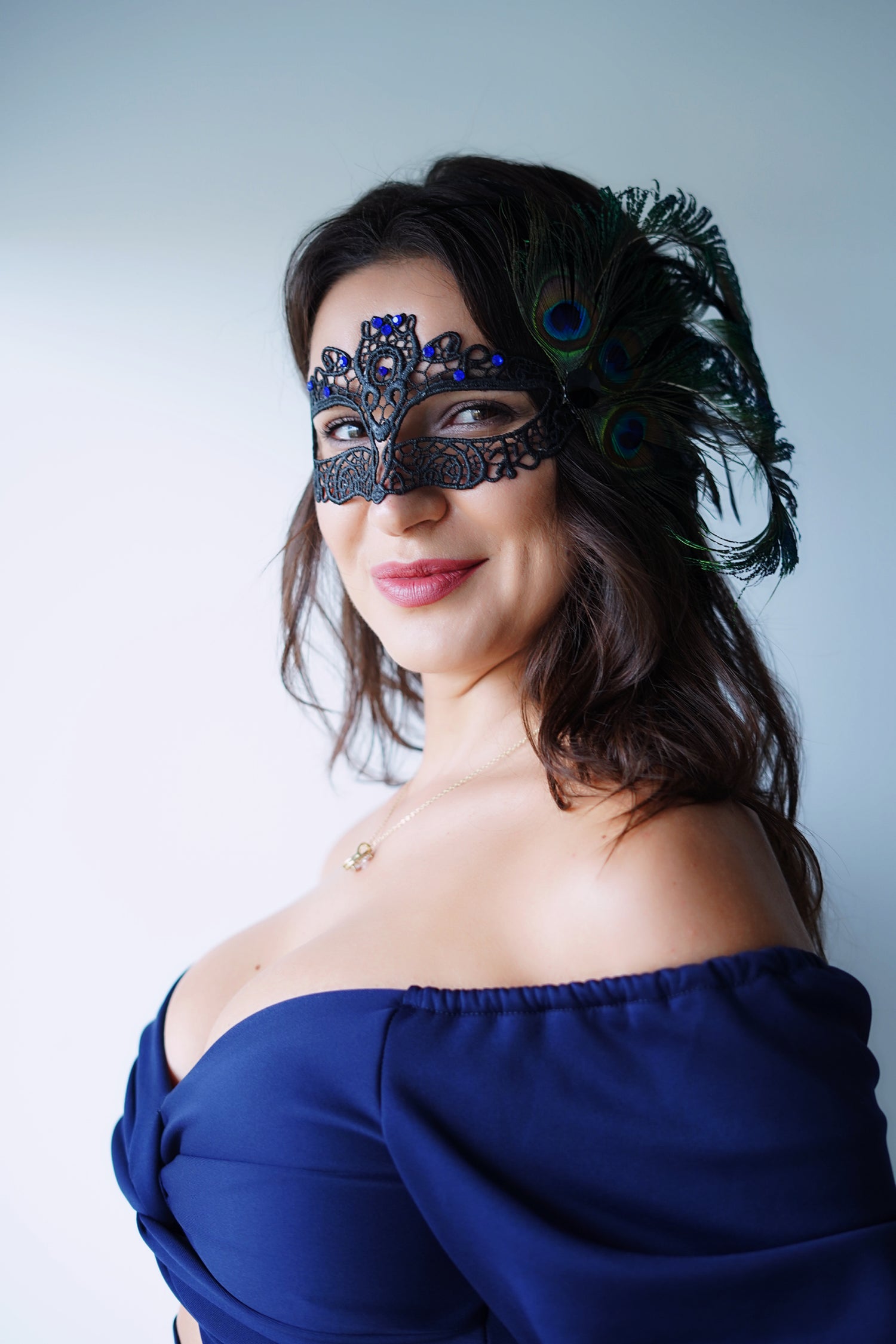 Crown Lace Mask - Black - Peacock Feathers With Rhinestones