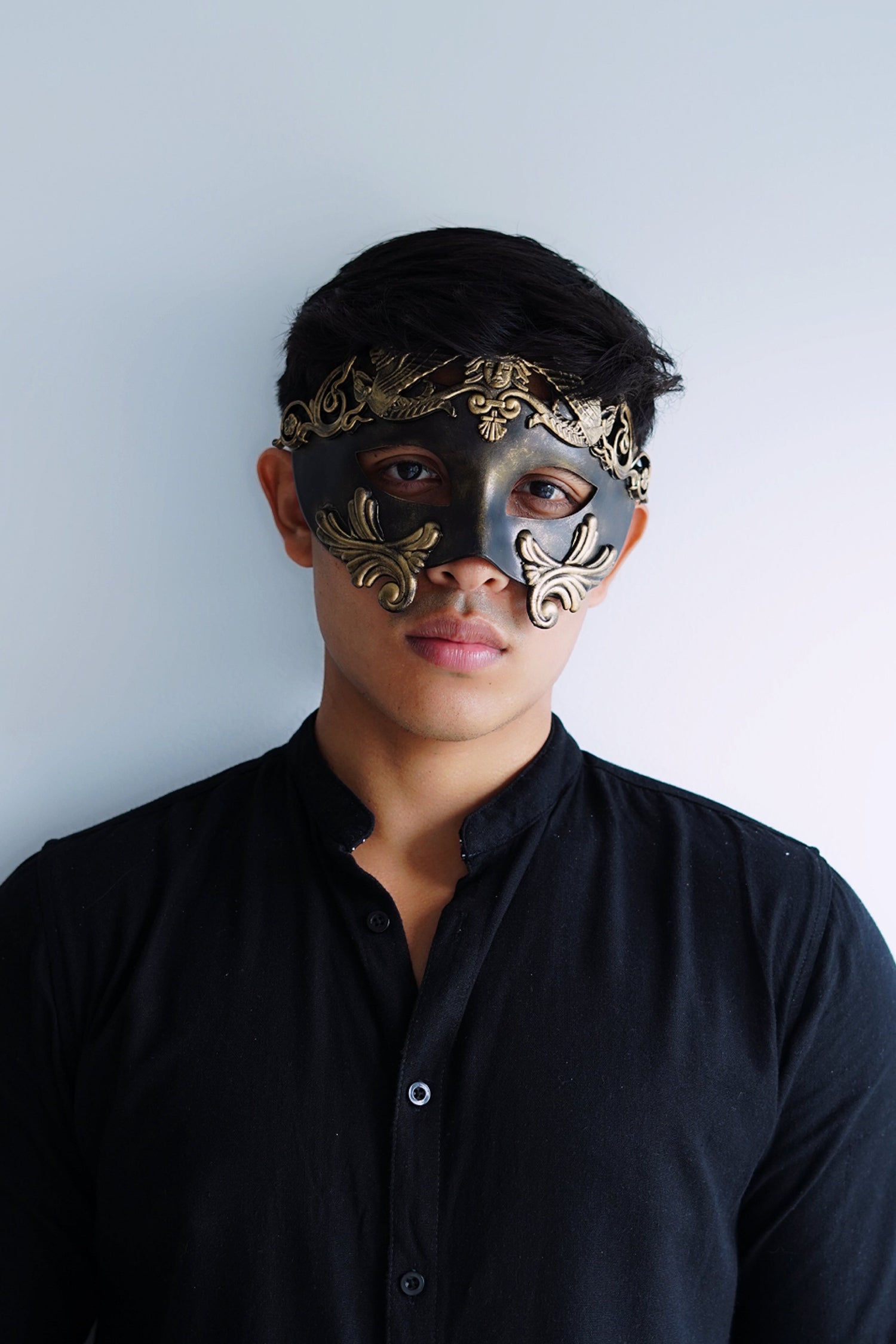 masquerade black and gold dress Men's Masquerade Mask Roman Gold Black