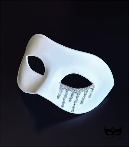 Haunted Silver Drip Mask