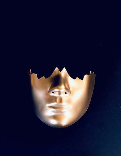 Men's masquerade mask in gold designed to cover the lower half of the face.