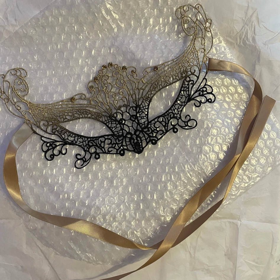 Silver Lace Masquerade Costume Mask – Elegante Spitzen-Augenmaske Mit Schleife, Einheitsgröße (silber)