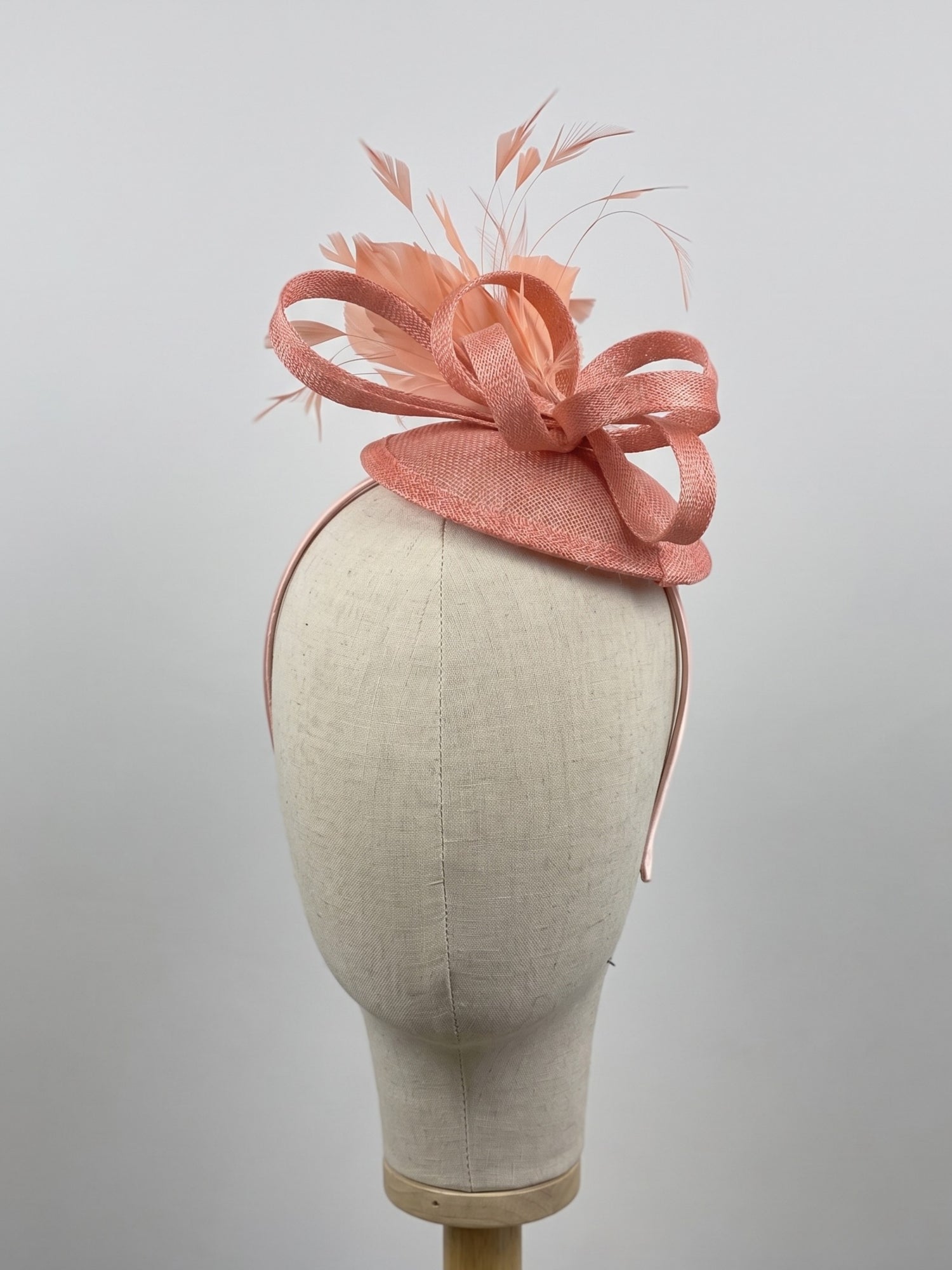 Tea Party Fascinator Hat - Light Pink