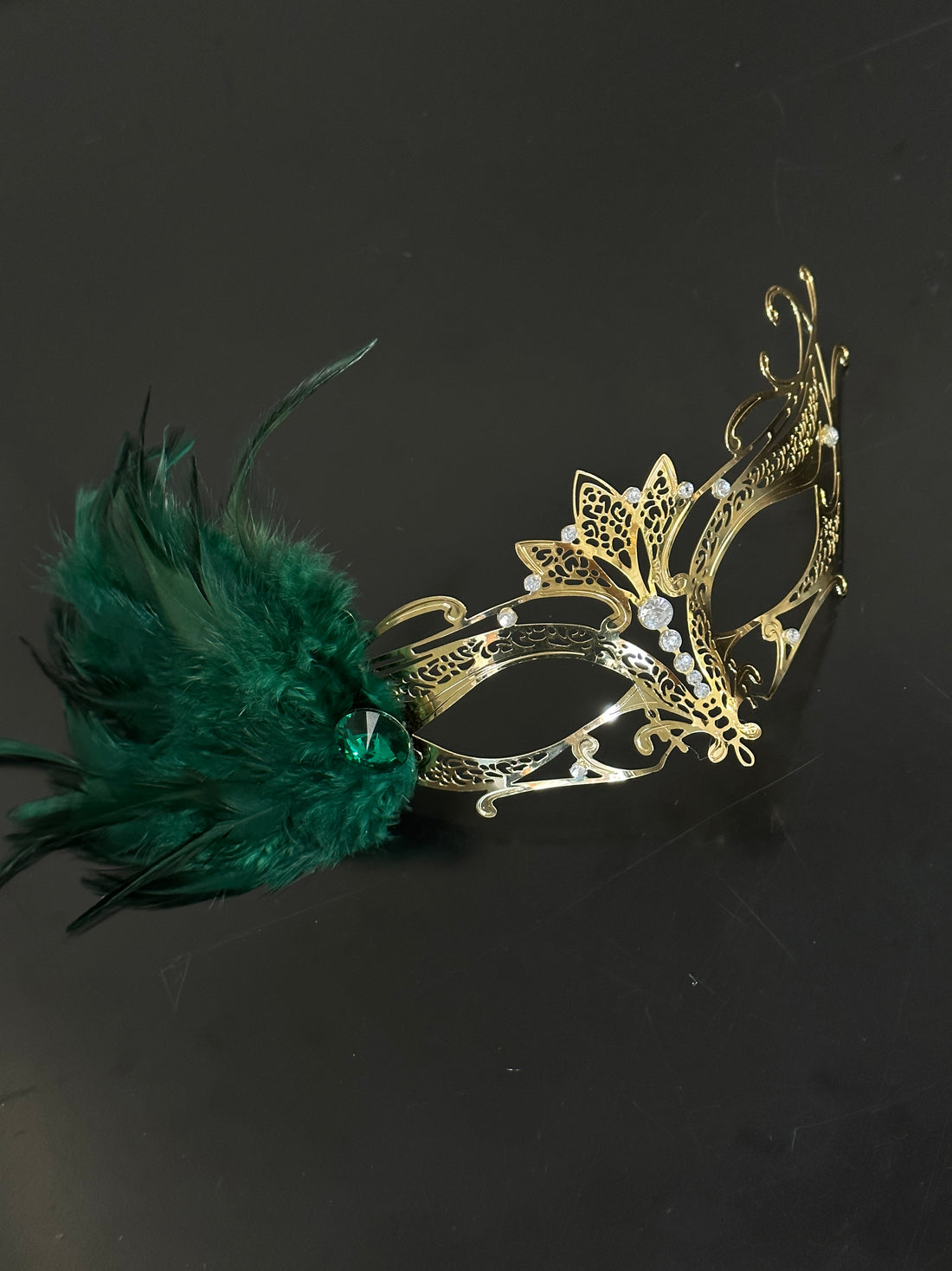 Emerald Feather Rhinestone Mask - Gold