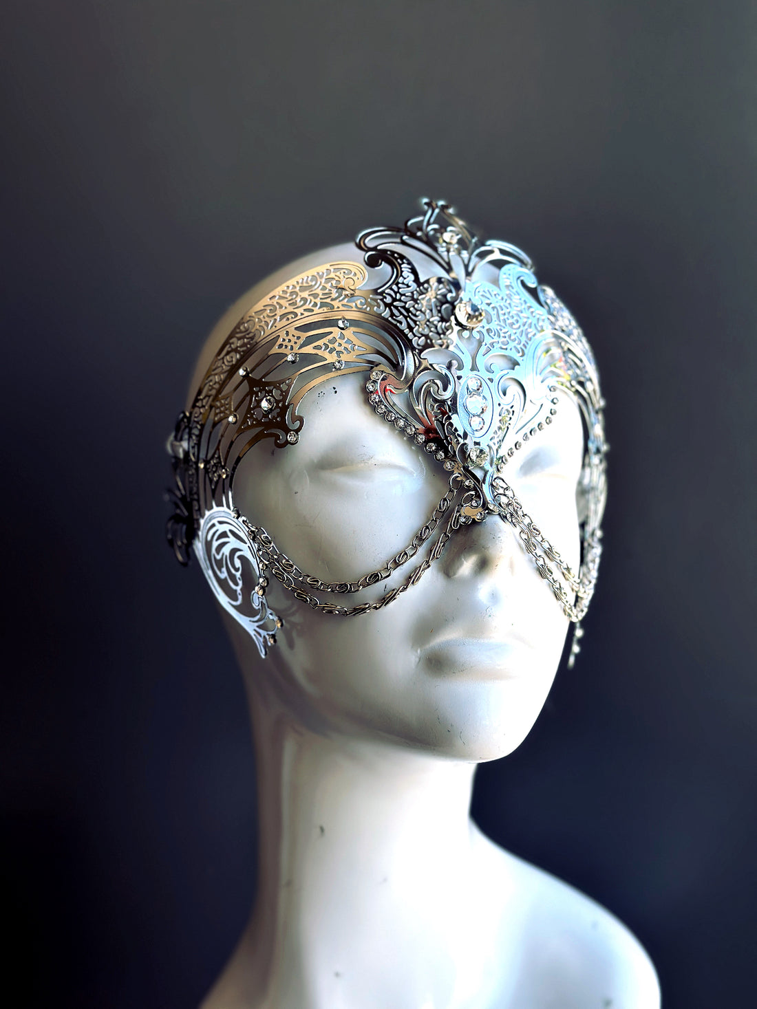 Goddess Chain Mask - Silver