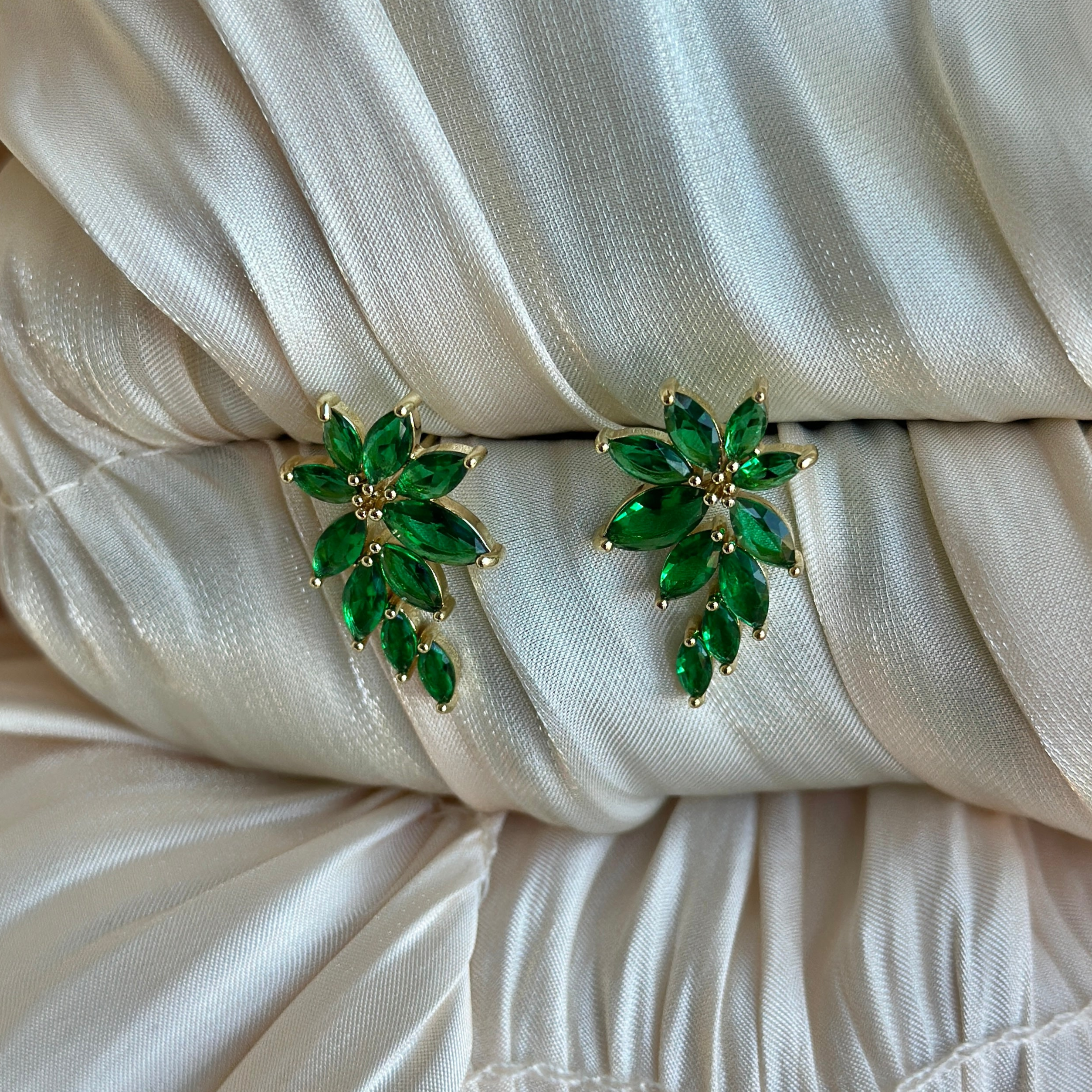 Verde - Earrings - (Emerald/Gold)