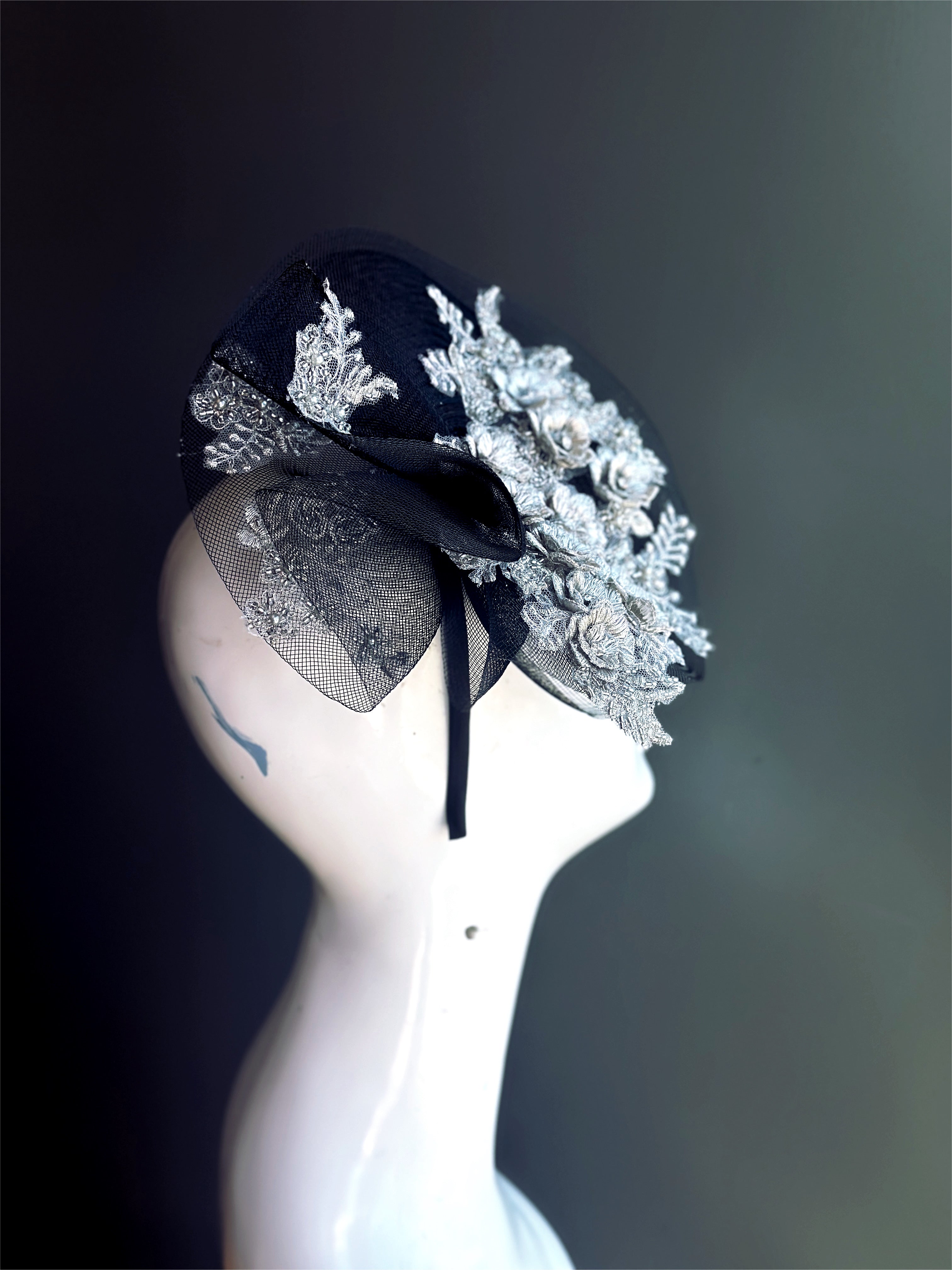 Noir Argent Fascinator