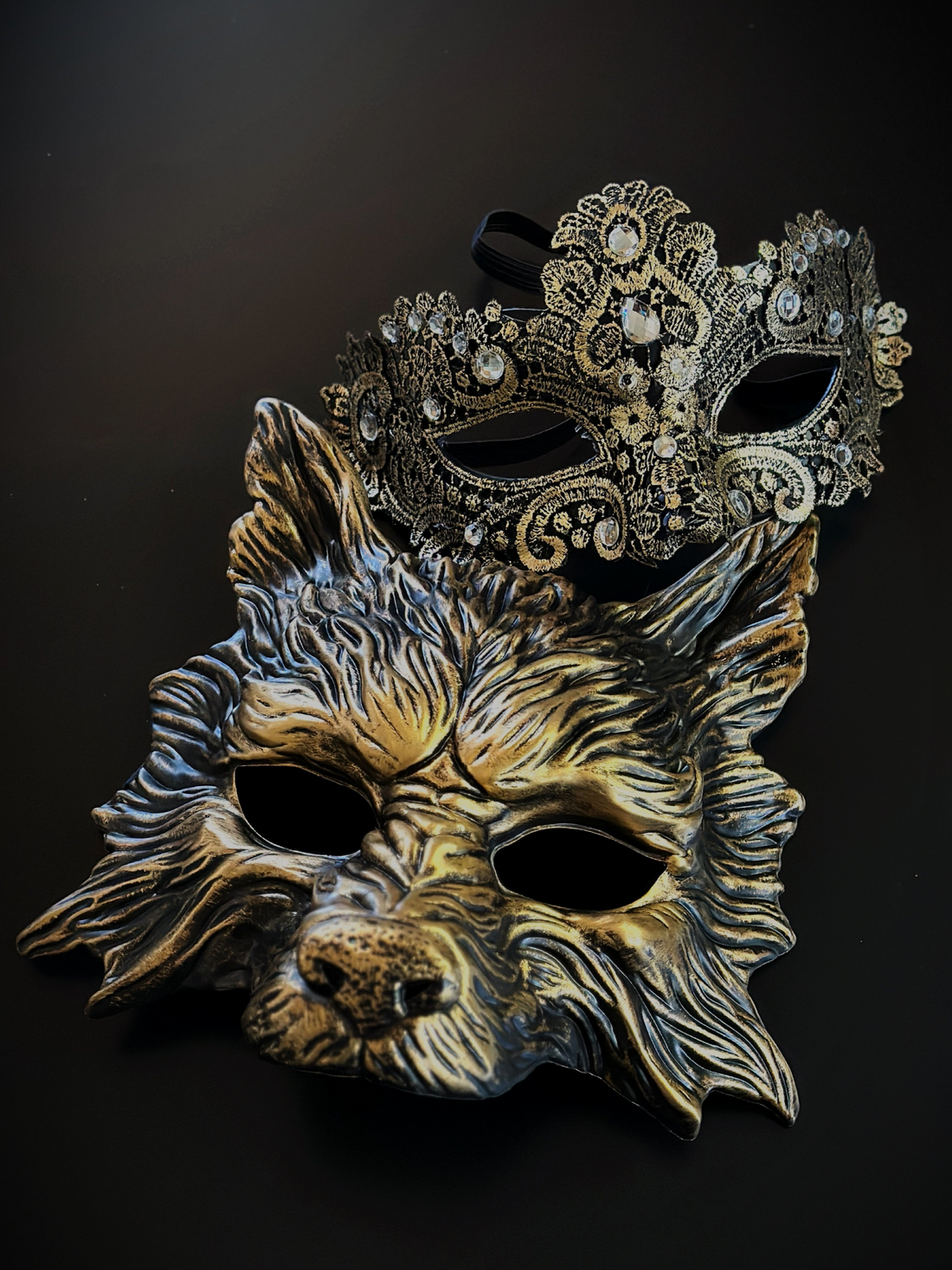 Gilded Fang - Gold