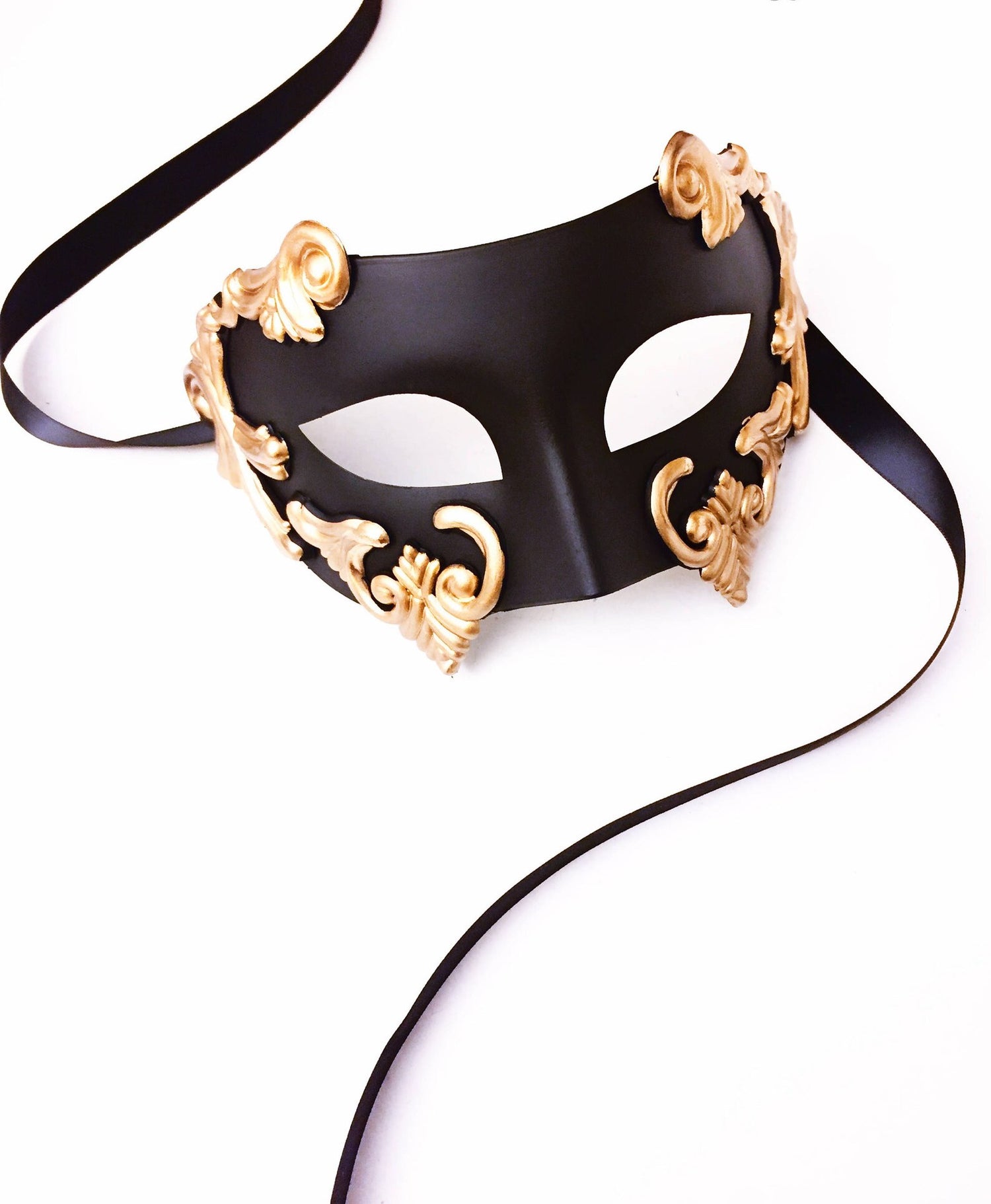 Roman Mask - Gold/Black