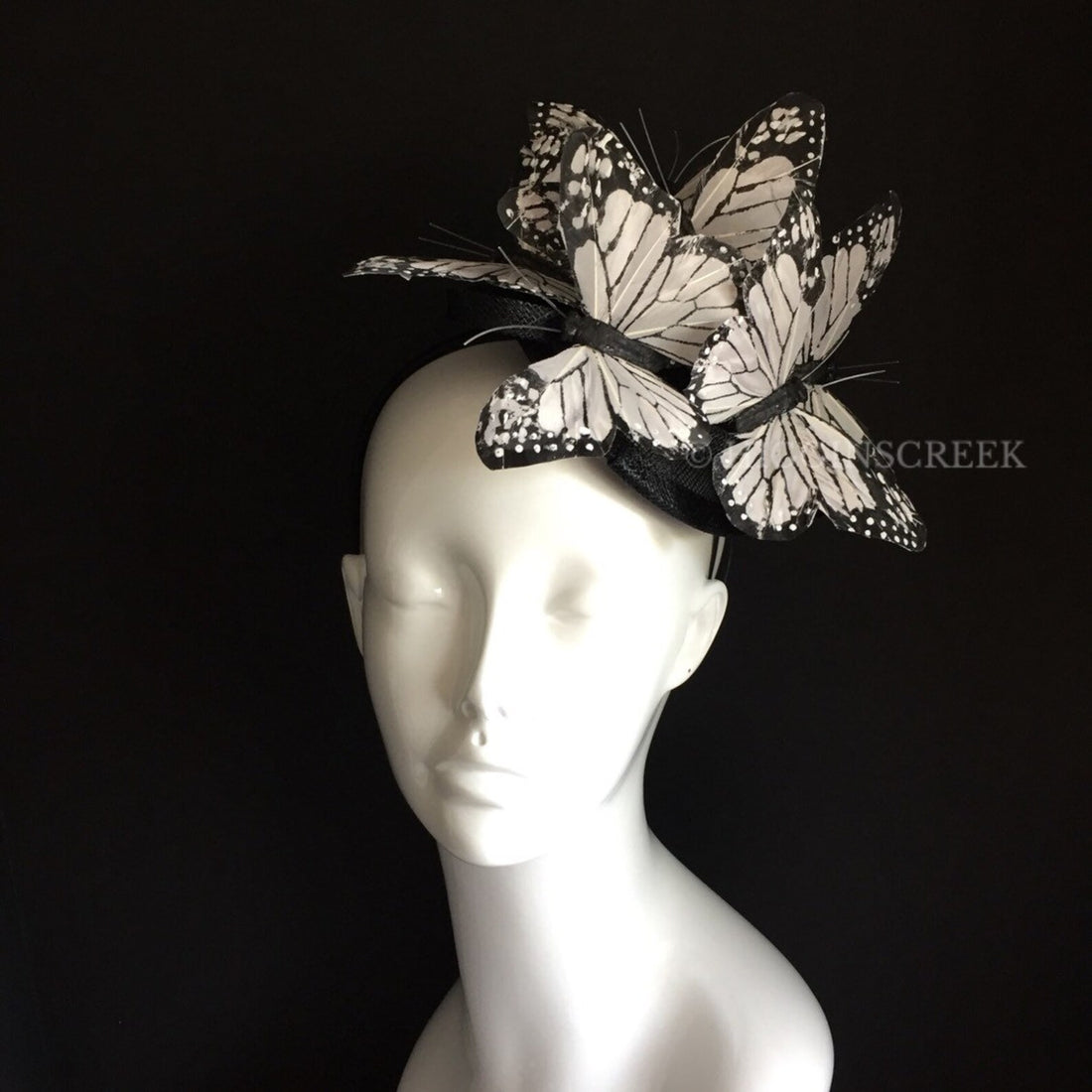 Butterfly Fascinator - White/Black