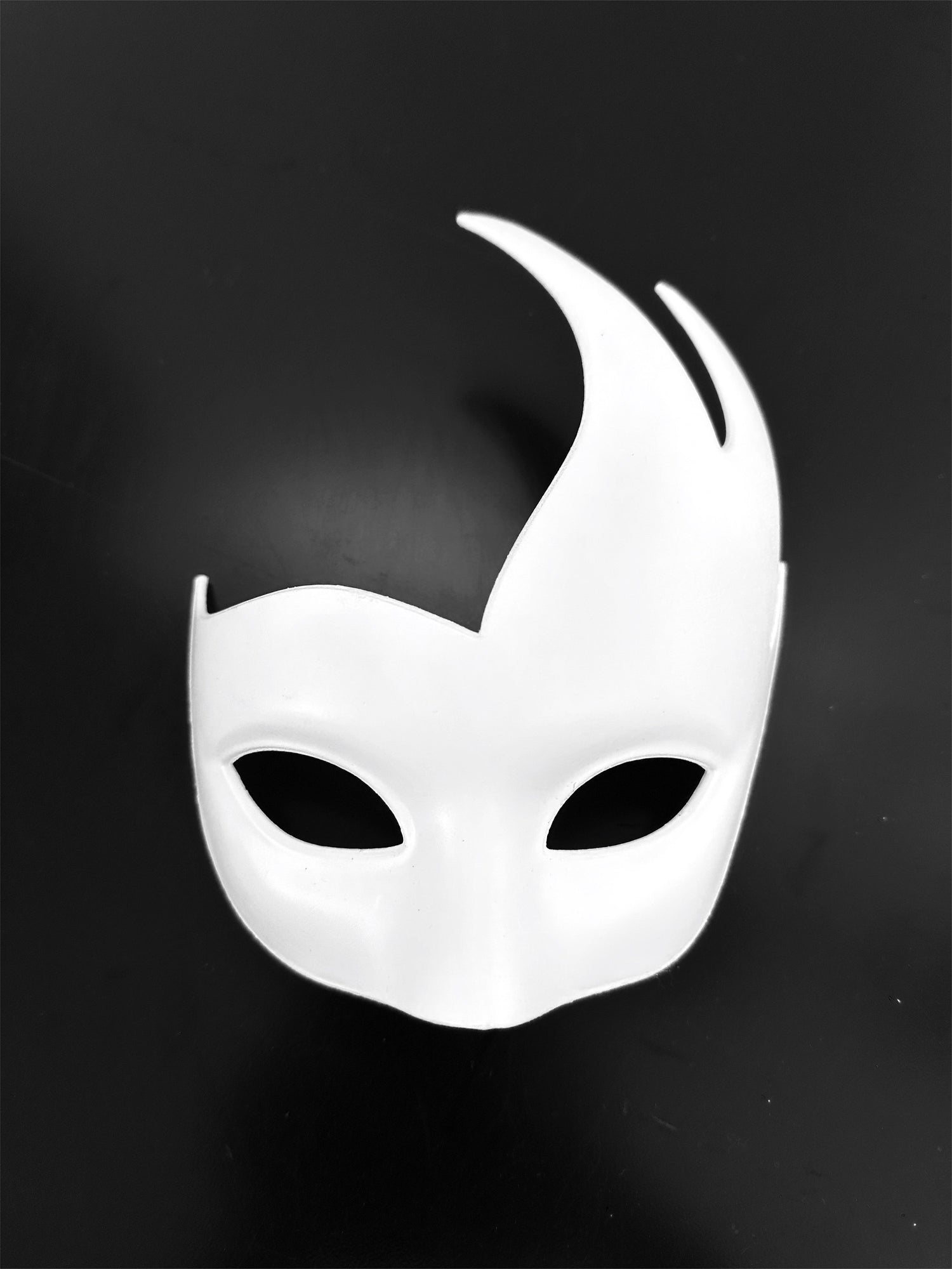 Swan Mask - White