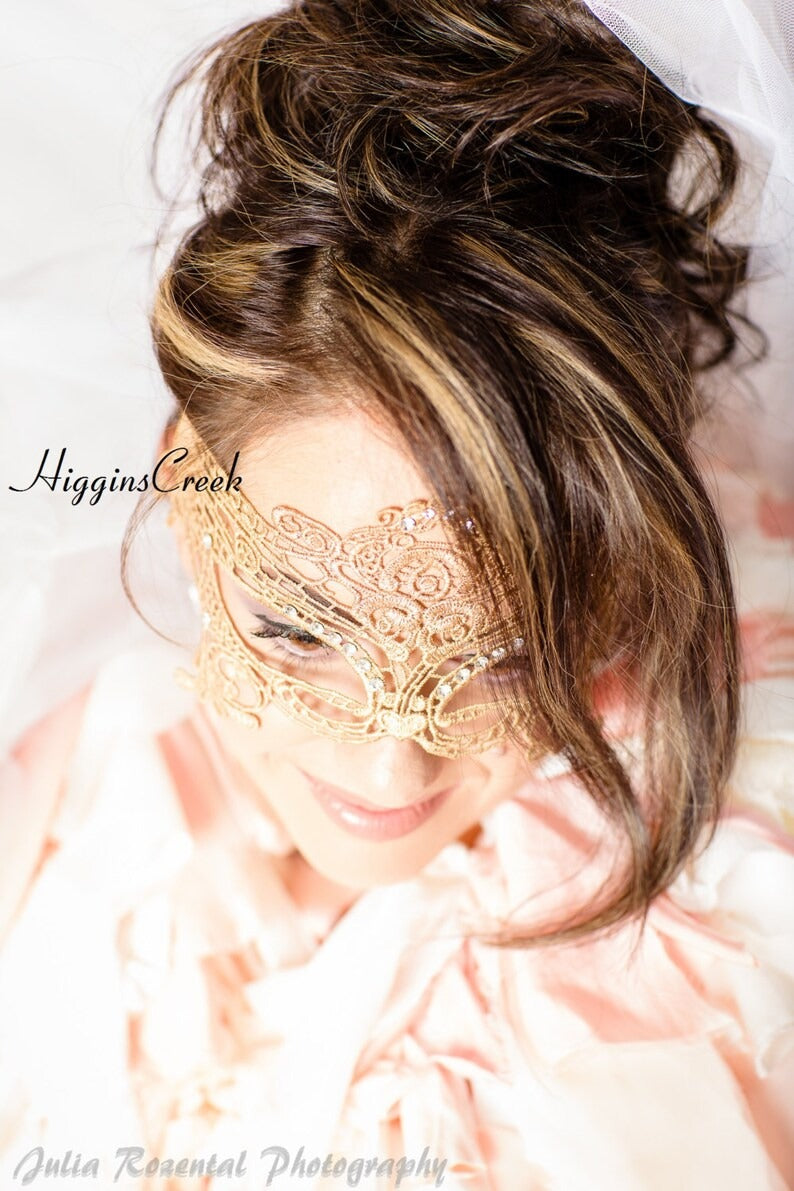 Nina Lace Mask - Gold