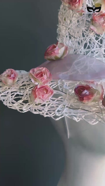 Rose Willow Witch Hat