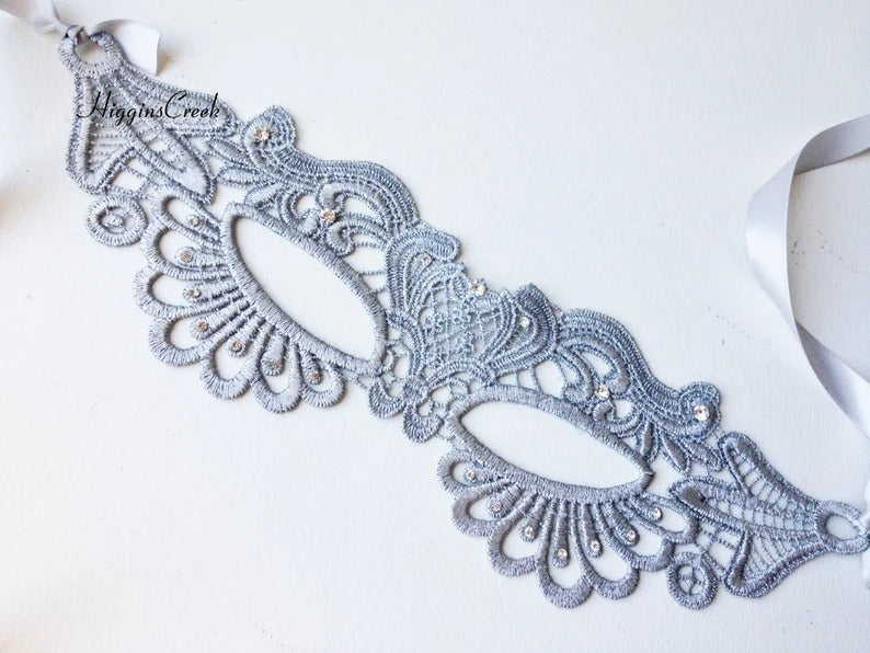 Elegant silver lace masquerade mask with rhinestones for women