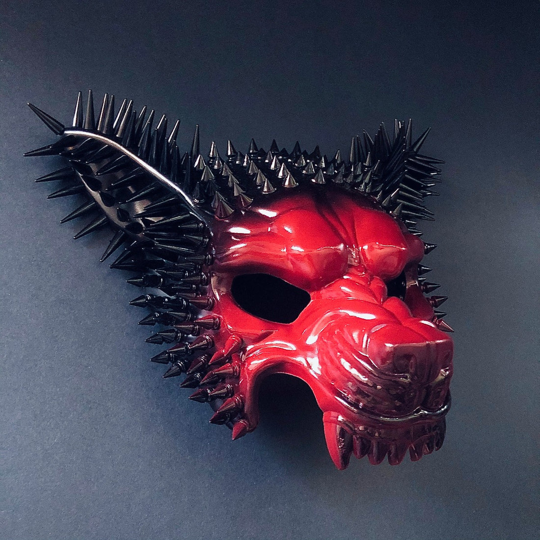 Spiked Bloody Angry Wolf Mask - Red/Black